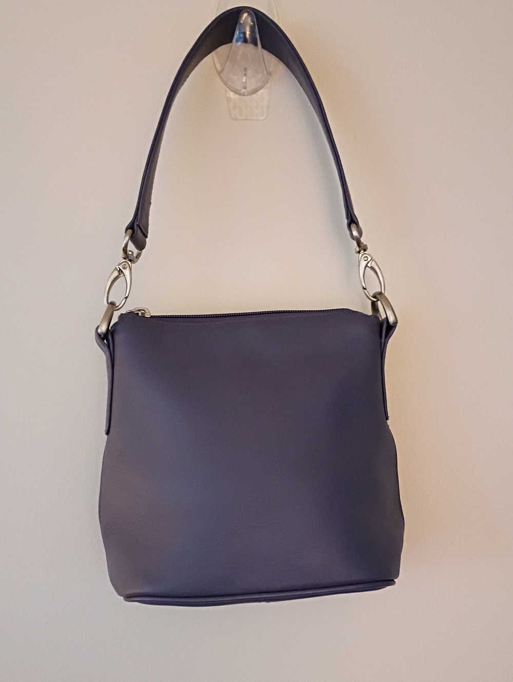 HOBO International Smooth Leather Shoulder Bag